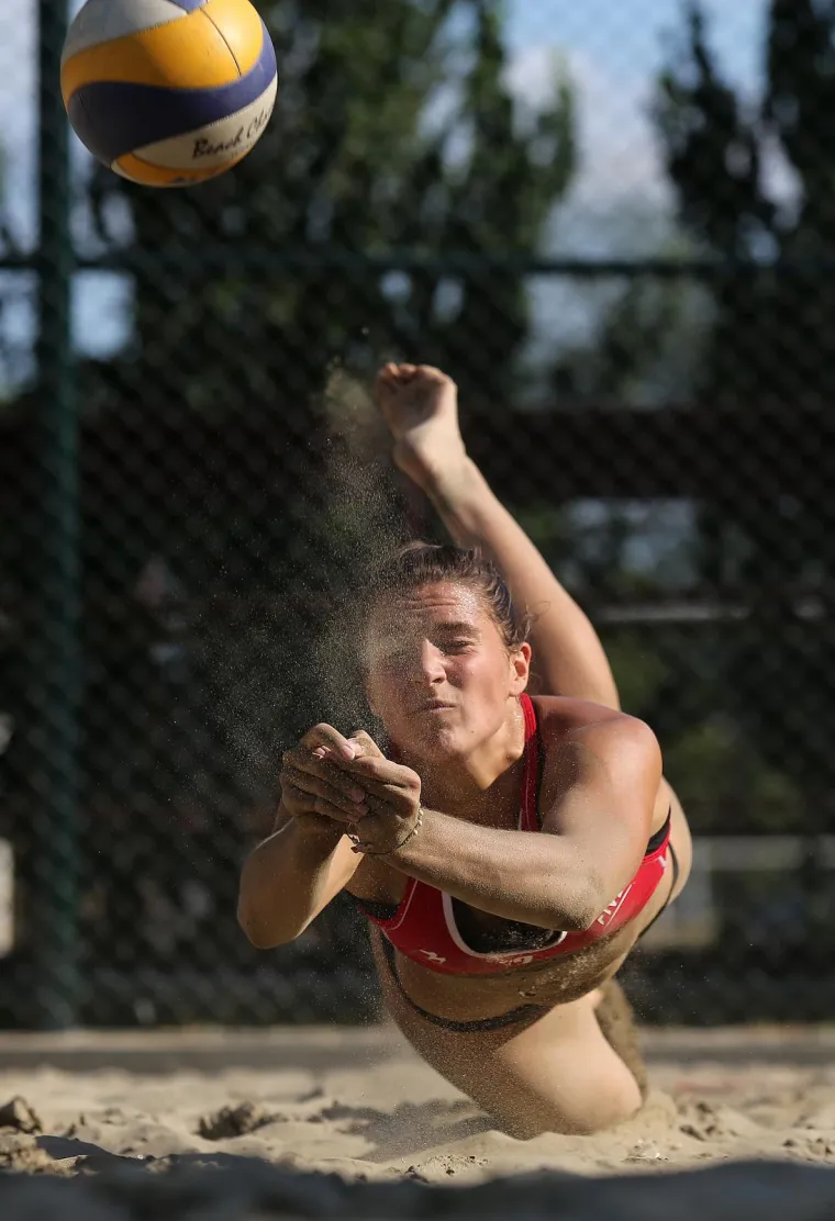 Bila odbojka&scaron;ica, a sad - časna sestra! Evo kako je izgledala prije odlaska u samostan
