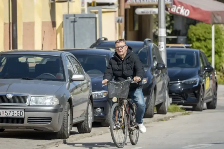 Dama u trenirci i bez trunke šminke pomela bi i manekensku elitu