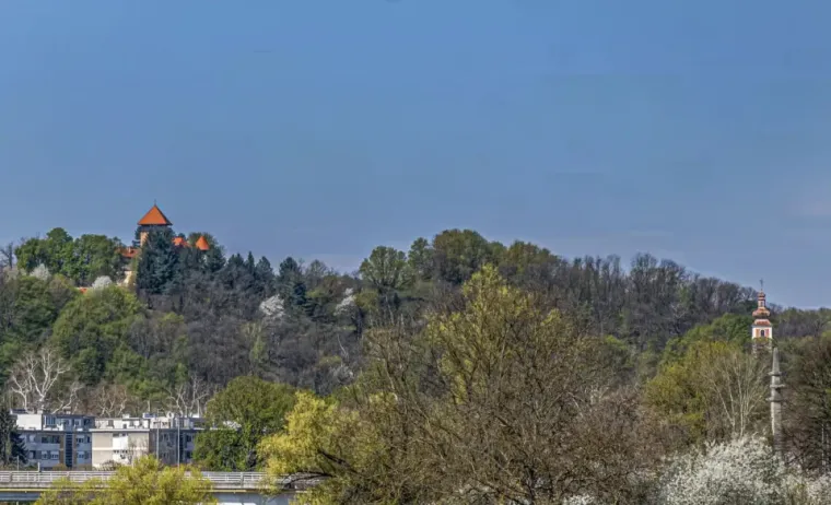 Dama u trenirci i bez trunke &scaron;minke pomela bi i manekensku elitu
