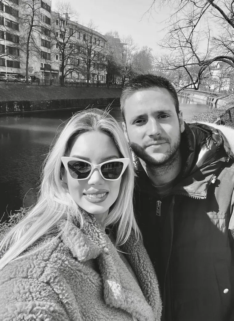 Bila je na listi najseksi Hrvatica, a onda se udala za nogometa&scaron;a: Tko je supruga Duje Čopa?