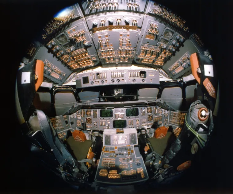 Trećeg dana misije, 14. travnja 1981., Young i Crippen pripremili su se za povratak. 