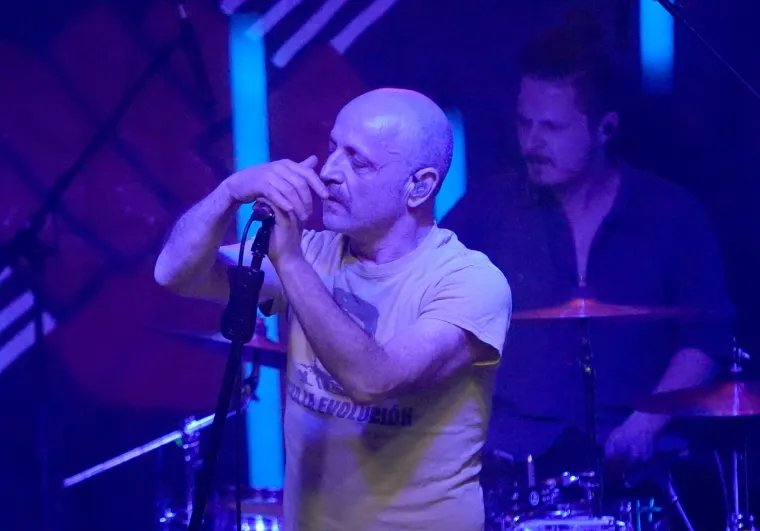 Skandal ne smeta show: Mile Kekin prije dva dana uhićen, sinoć pjevao kao da ništa nije bilo