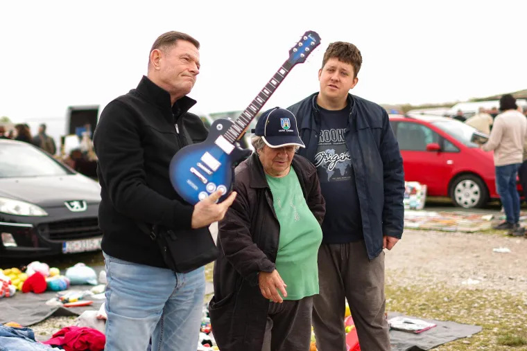Nedjelja prijepodne izazvala je standardnu gužvu na Hreliću.