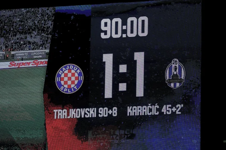 Podjela bodova značila je da je Hajduku opet izmaknulo prvo mjesto.