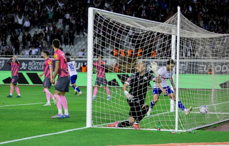 Doslovno, u zadnjem napadu je Trajkovski zabio za 1:1.
