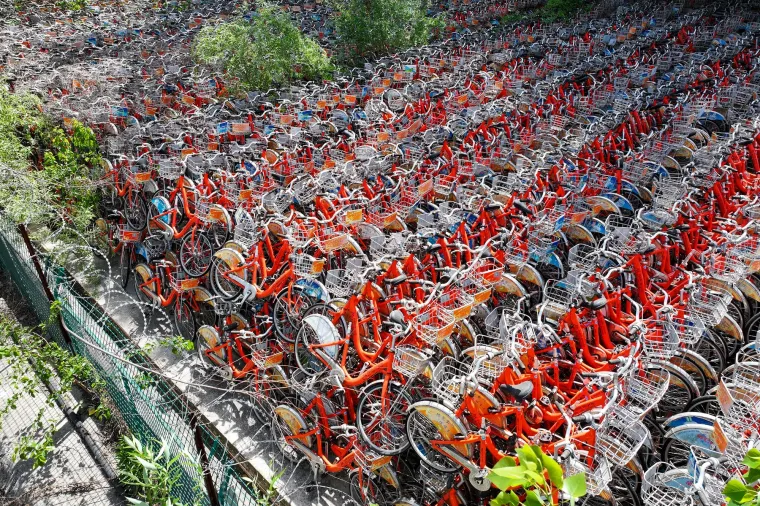 Sudbina dijeljenih bicikala u Kini, a osobito u Nanjingu, služi kao važna lekcija svima koji vjeruju da se tehnolo&scaron;ke inovacije mogu &scaron;iriti bez razmi&scaron;ljanja o posljedicama. 