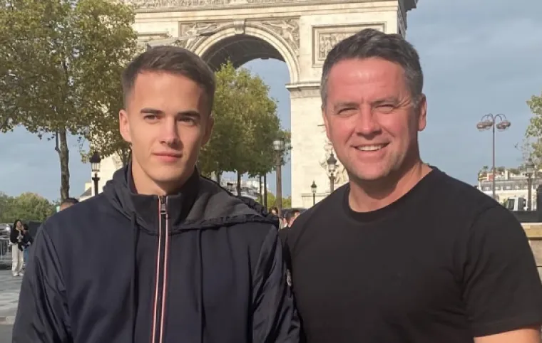 MICHAEL OWEN DAO BI SVE ZA SINA: &apos;On mi znači više od svega na svijetu, kada bih mu mogao dati moje oči i zamijeniti ih, to bih i učinio&apos;