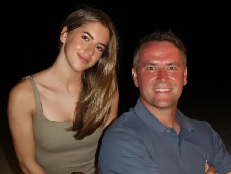TATA I KĆI: Michael i Emily May Owen.