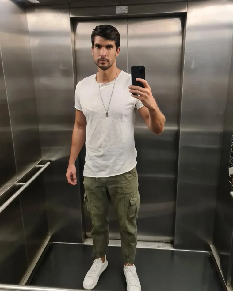 Milo&scaron; Mićović