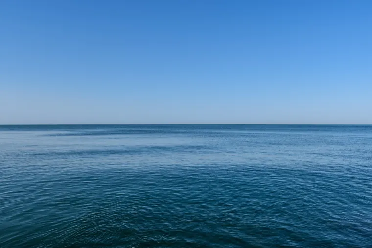 Obalna straža je odmah krenula te je stigla ​​do Witchcrafta za 19 minuta. Područje koje je označavalo lokaciju broda bilo je potpuno napu&scaron;teno, bez ikakvih znakova da je bilo koji brod bio nasukan ili da je prije bio prisutan.