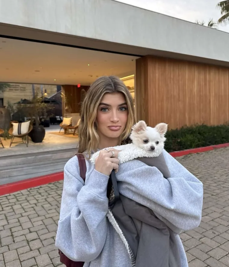 Sami, nasljednica Charlieja Sheena, obožava estetske zahvate i snima za Only Fans