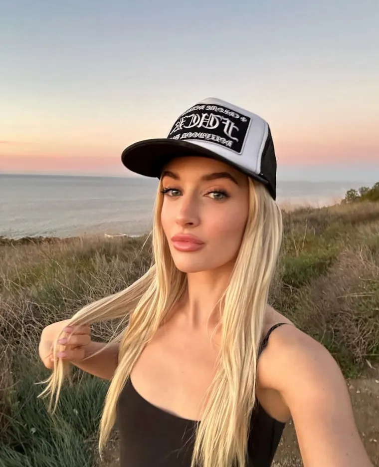 Sami, nasljednica Charlieja Sheena, obožava estetske zahvate i snima za Only Fans