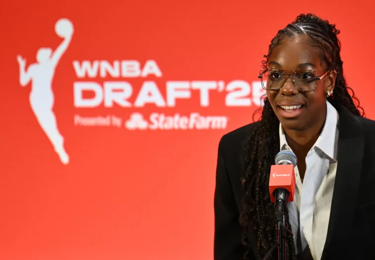 Prošla dva prva izbora na NBA draftu bili su Francuzi Victor Wembanyama i Zacharie Rissacher, dok je 2024. godine kao drugi izbor biran Alex Sarr, također francuski centar.