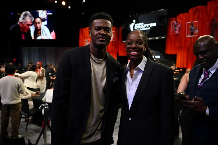 Čudo prirode s ogromnim rasponom ruku: 'Ženski Wembanyama' zakucava od 15., a sada hara s Hrvaticom