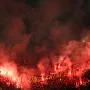Otvoreno se nastavilo igrati i nakon toga, Borussia nije slomljena primljenim pogotkom, pa je u 59. ponovno zaprijetio Beier. Ipak, njegov je udarac prošao pored vratnice. Nova nada za Nijemce se pojavila u 76. minuti kada je Guirassy kompletirao &apos;hat-trick&apos; i zabio za 3-1. Duranville je ubacio loptu u šesnaesterac, a gostujući igrači nisu uspjeli riješiti problem. Pogriješio je Araujo, dodao Guirassyju koji je bio neumoljiv i treći put precizan.