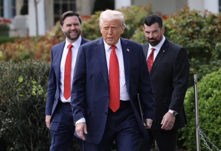 Svi su vrištali od smijeha Trumpovom potpredsjedniku; 'Ovaj tip je sramota'