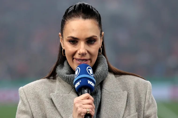 Ona je razlog zašto se brak Ane Ivanović i Schweinsteigera raspao? ‘Bastian se od nje ne odvaja‘