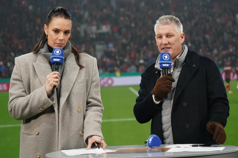 Ona je razlog za&scaron;to se brak Ane Ivanović i Schweinsteigera raspao? &lsquo;Bastian se od nje ne odvaja&lsquo;