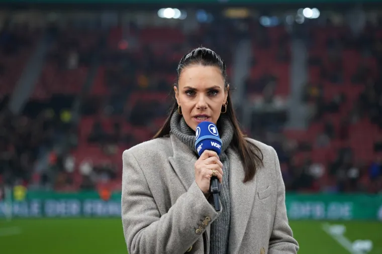 Ona je razlog za&scaron;to se brak Ane Ivanović i Schweinsteigera raspao? &lsquo;Bastian se od nje ne odvaja&lsquo;