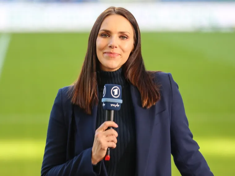 Ona je razlog za&scaron;to se brak Ane Ivanović i Schweinsteigera raspao? &lsquo;Bastian se od nje ne odvaja&lsquo;