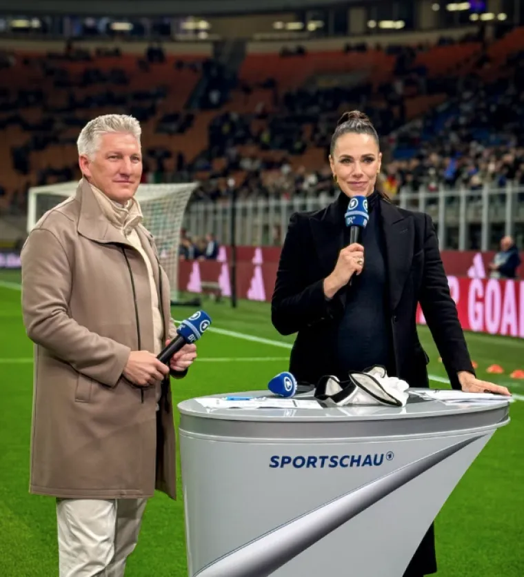 Ona je razlog za&scaron;to se brak Ane Ivanović i Schweinsteigera raspao? &lsquo;Bastian se od nje ne odvaja&lsquo;