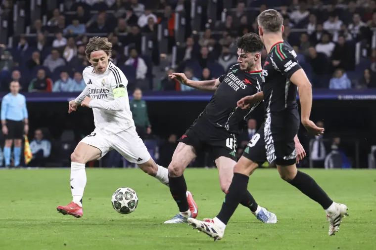Modrić i rice vodili su veliku borbu na sredini terena, a nakon susreta Englez je  imao jedan zahtjev za našeg Luku.