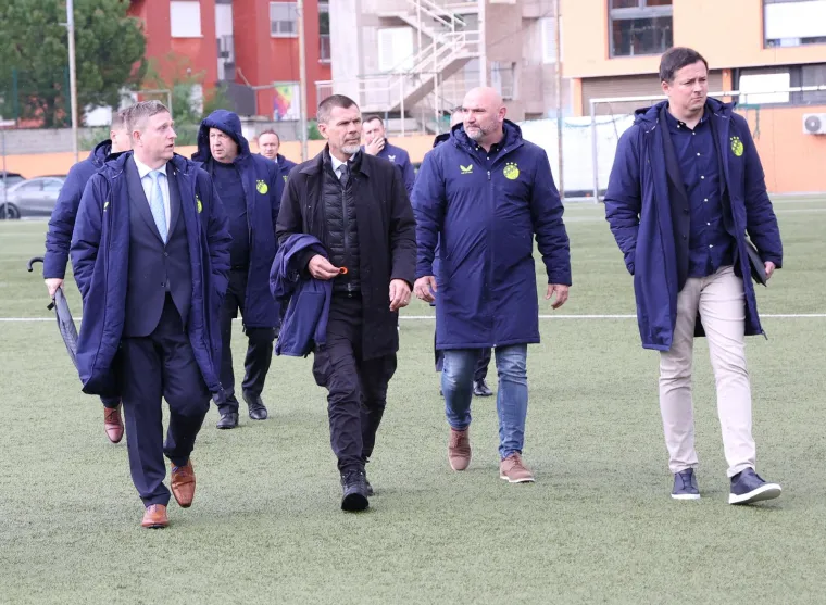 Dinamovci su ovo dugo sanjali: Boban došetao na utakmicu Plavih, a pazite gdje je Zajec