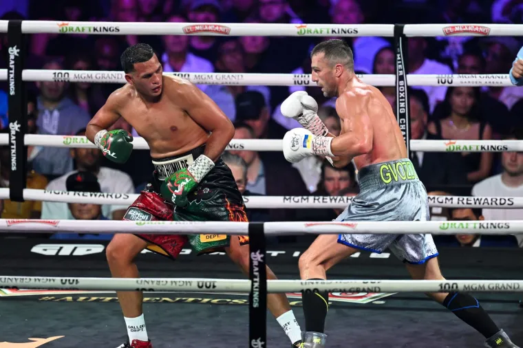 Ovog 'čudovišta' se svi boje, nepobjediv je! Tyson: 'Nikad s njim ne bi u ring'