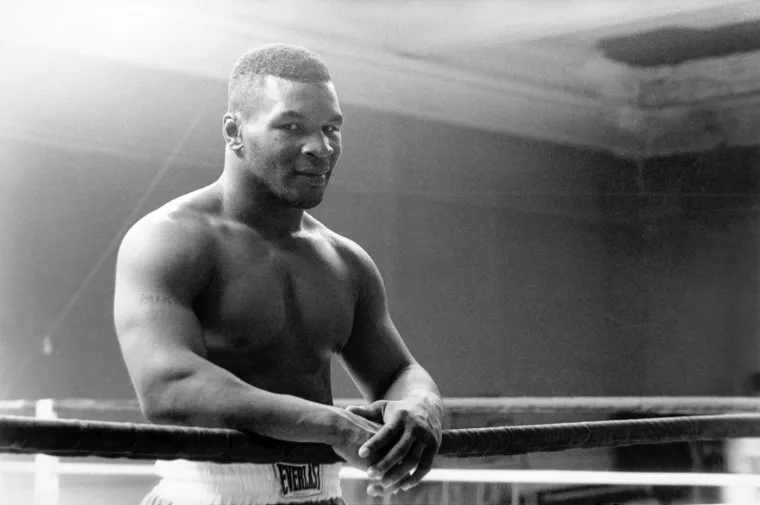 Ovog 'čudovi&scaron;ta' se svi boje, nepobjediv je! Tyson: 'Nikad s njim ne bi u ring'