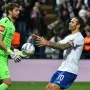 U završnici dvoboja, petoj minuti sučevog dodatka, Hajduk je bio blizu pobjedničkom pogotku. Bruno Durdov je na desnoj strani kaznenog prostora slomio svog čuvara, gađao je bliži kut varaždinskog gola, ali je Oliver Zelenika uspio refleksnom reakcijom spriječiti gol i donio Varaždinu već peti remi u posljednjih šest utakmica. 