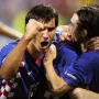 Nikola u transu slavi gol Hrvatske. 