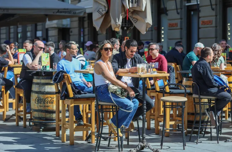 Pogledajte atmosferu u centru Zagreba na Uskrs: Tko je sve prošetao špicom?