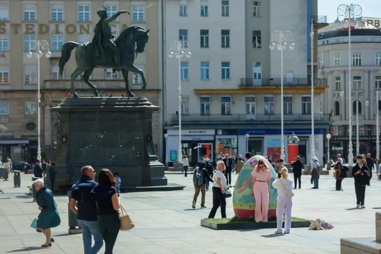 Pogledajte atmosferu u centru Zagreba na Uskrs: Tko je sve prošetao špicom?