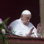 Okupljeni su mahali, snimali mobitelima i uzvikivali &quot;Viva il Papa&quot; – što znači &quot;Živio Papa&quot;.