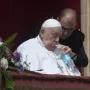 Dirljivi trenutci u Vatikanu: Papa Franjo vratio se među vjernike na proslavi Uskrsa