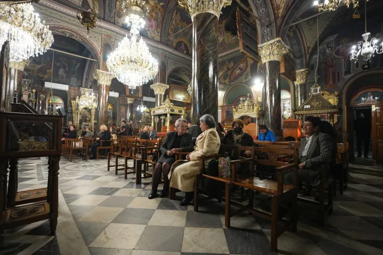 Nitko ne slavi Uskrs kao mještani ovog sela, tu svake godine dvije crkve zarate raketama
