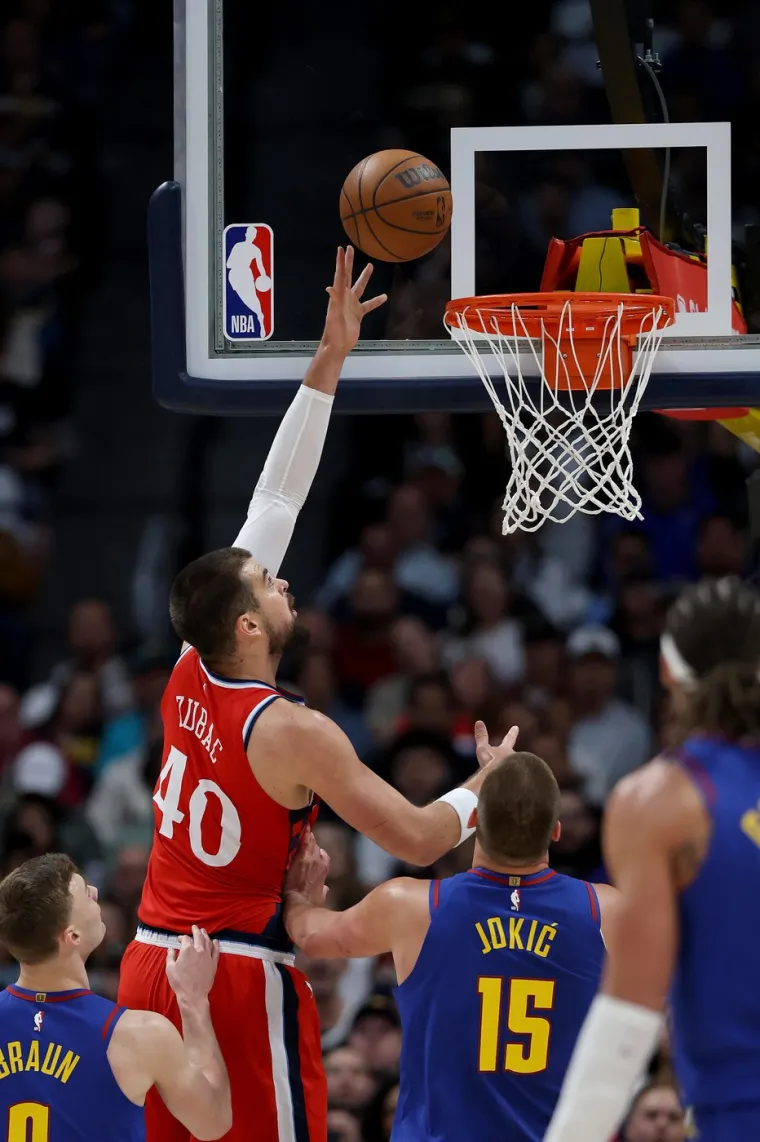 Jeste li vidjeli što je Zubac radio Jokiću? Amerikanci se klanjaju našem Ivici
