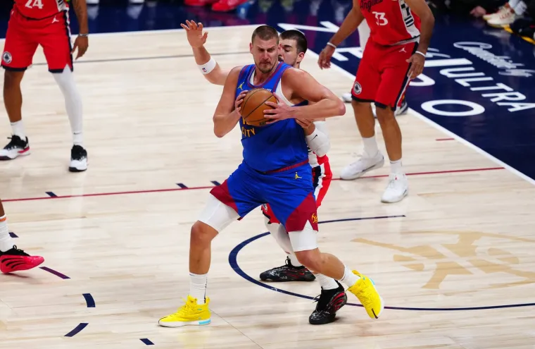 Jeste li vidjeli što je Zubac radio Jokiću? Amerikanci se klanjaju našem Ivici