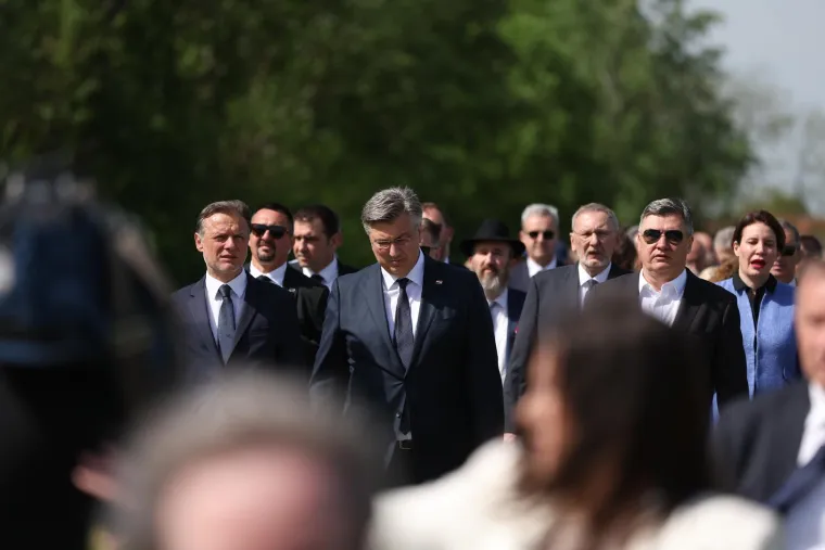 Politički šok u Jasenovcu! Nitko nije očekivao ovo od Milanovića i Plenkovića, što javnost ne zna?