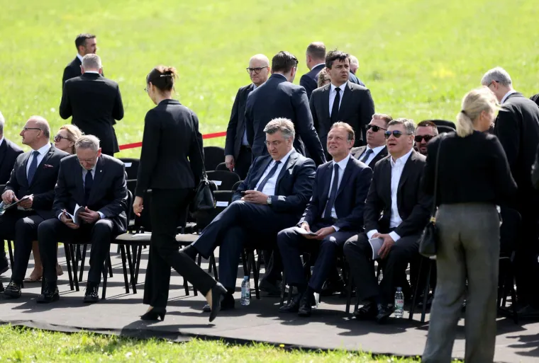Politički šok u Jasenovcu! Nitko nije očekivao ovo od Milanovića i Plenkovića, što javnost ne zna?