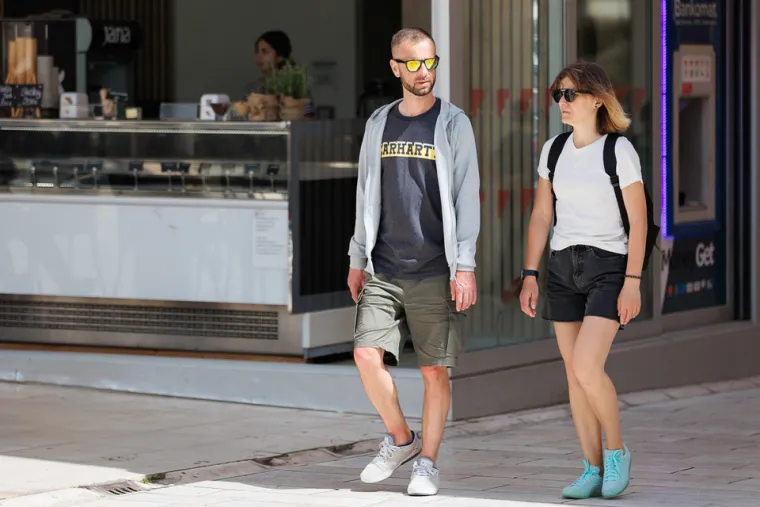 Nitko nije ostao ravnodu&scaron;an: Plavu&scaron;a u minici podigla je temperaturu na zadarskoj &scaron;pici