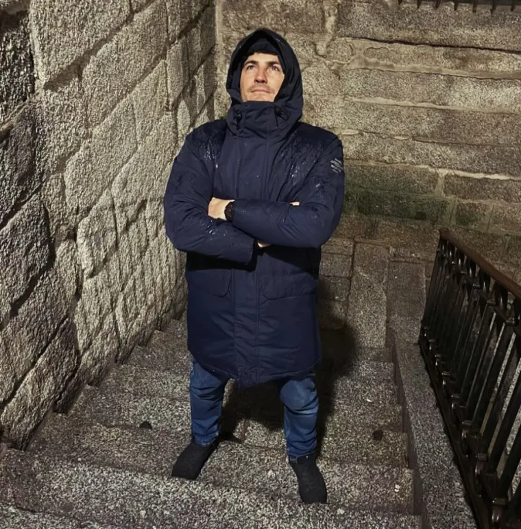 Posjećuje selo u kojem, kako kaže, pronalazi mir.