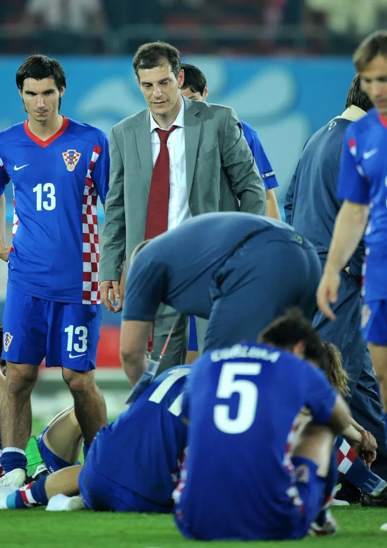 20.06.2008., Beč - Hrvatska reprezentacija na Europskom prvenstvu 2008 u Austriji i &Scaron;vicarskoj, Ernst Happel stadion Prater, utakmica Turska - Hrvatska. Slaven Bilić, Vedran Ćorluka, Nikola Pokrivač. 