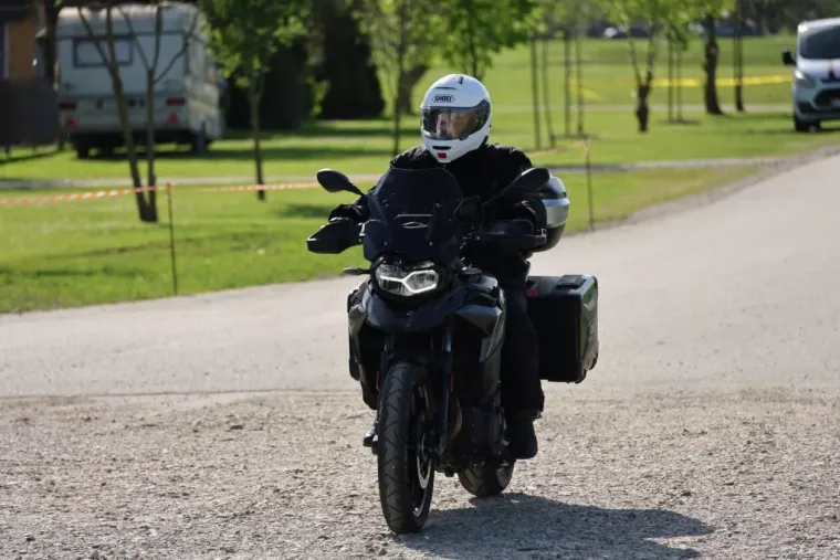 Jedna u bijelom, druga u crnom: Ove mlade Međimurke su svima zapele za oko