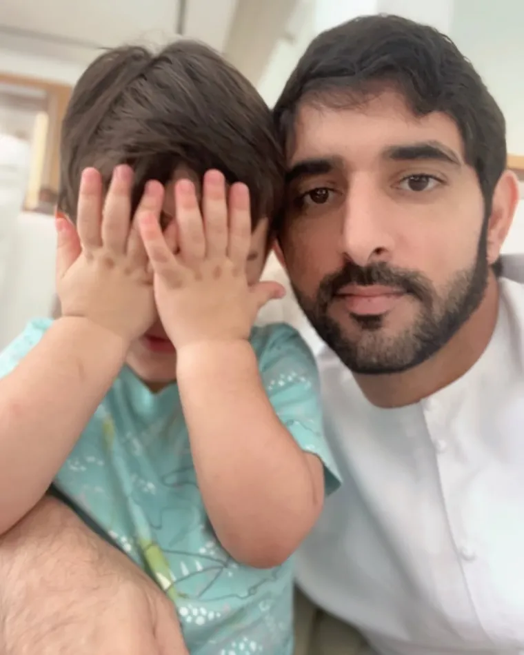 Ovo je princ Dubaija: Oženio rođakinju, a njegov luksuzni život prati 17 milijuna ljudi