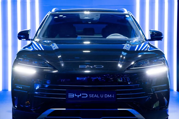 &quot;U BYD-u, naša misija je učiniti održive tehnologije dostupnima što većem broju kupaca. Svako novo tržište u Europi stoga nam je iznimno važno, a uspostavljanje prisutnosti na hrvatskom tržištu predstavlja još jednu prekretnicu u našem širenju. Razvoj tržišta električnih vozila, kao i plug-in hibrida, u Hrvatskoj pokazuje pozitivan trend i ponosni smo što možemo ponuditi vrhunsku tehnologiju i inovativna rješenja kroz našu naprednu liniju vozila”, izjavila je Stella Li, izvršna potpredsjednica BYD kompanije.