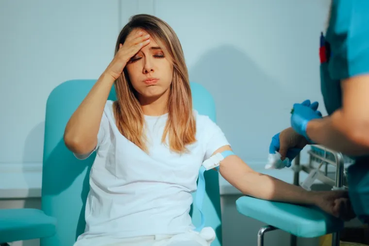 15. Anemija: Crvena krvna zrnca ključna su za &scaron;irenje kisika koji obogaćuje energijom u tijelu. Osjećaj disanije i iscrpljenosti neki su od najče&scaron;ćih simptoma nedostatka crvenih krvnih stanica poput anemije.