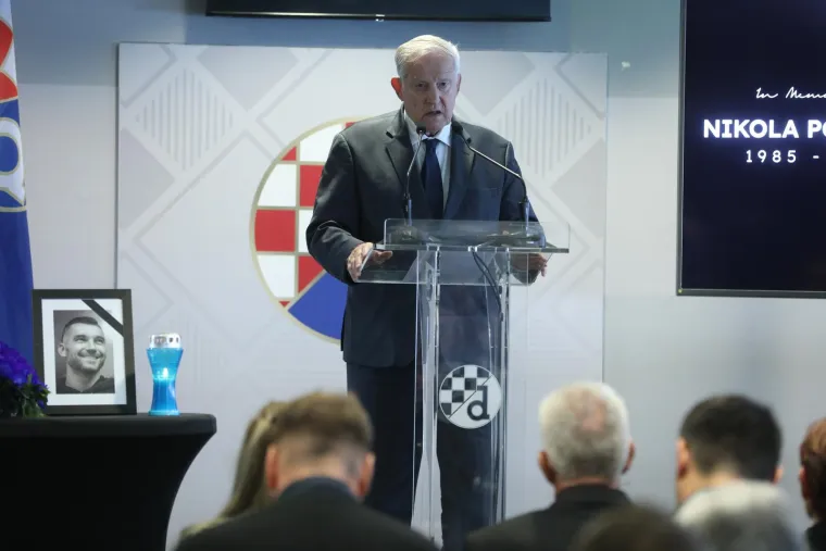 &quot;Izražavam najdublju sućut u svoje i uime HNS-a svim članovima obitelji, prijateljima i suigračima, koji su imali zadovoljstvo imati u redovima čovjeka kao što je bio naš dragi Nikola. Prošao je sve razine u našoj nogometnoj obitelji, prošao je veliki put. Njegova je privrženost bila velika, karijeru je završavao u amaterskom Vojniću i tu se vidi njegova veličina. On je bio osoba iz koje progovara dobrota, neka počiva u miru, a u našim mislima će ostati zauvijek&quot;, poruka je koju je u ime HNS-a rekao Zorislav Srebrić