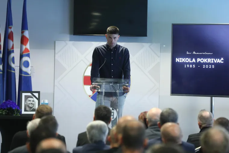 Na komemoraciju za Pokrivača došao i Boban: Poznati dinamovac sve dirnuo emotivnim govorom