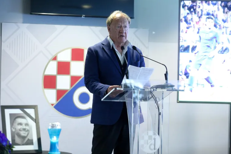 Na komemoraciju za Pokrivača došao i Boban: Poznati dinamovac sve dirnuo emotivnim govorom
